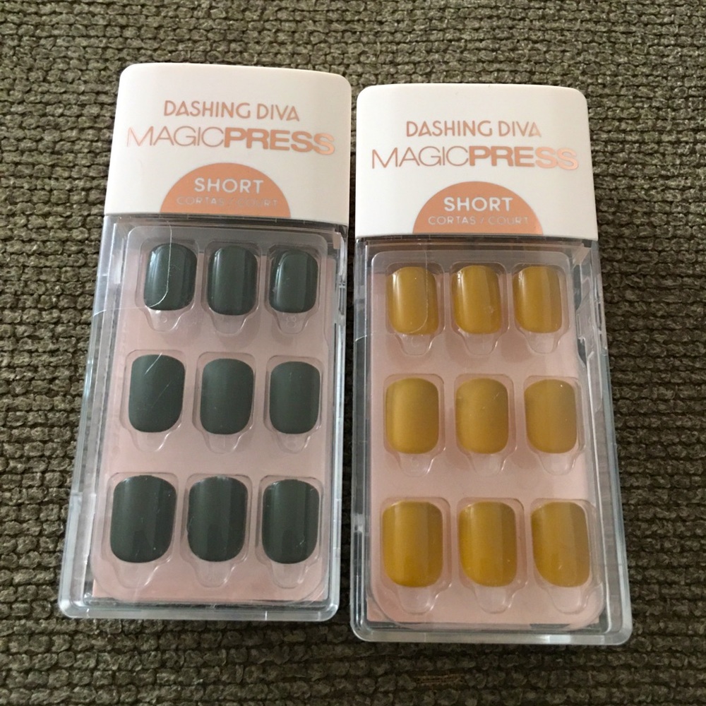 2 Sets of Dashing Diva Magic Press